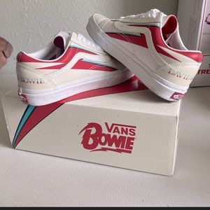 David Bowie Vans